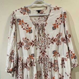 Torrid Cream and Orange Patterned Top